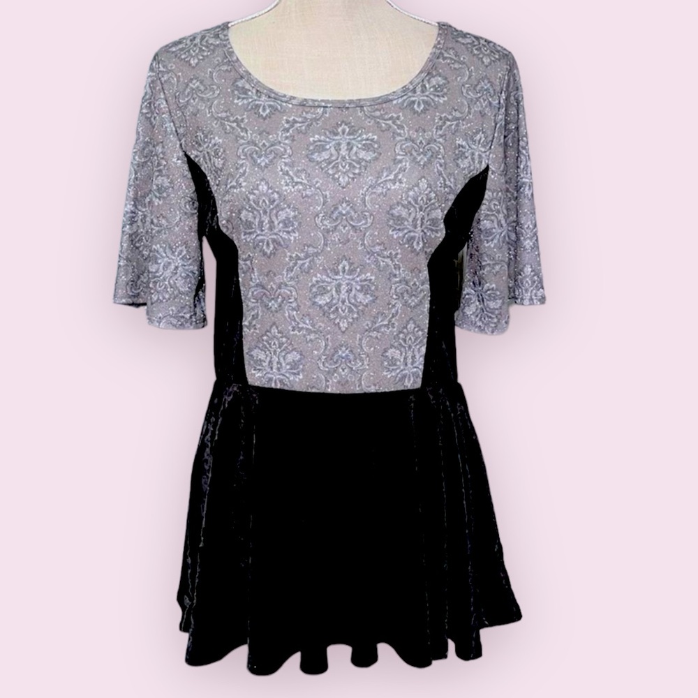 Lularoe Emma peplum shirt , size  L